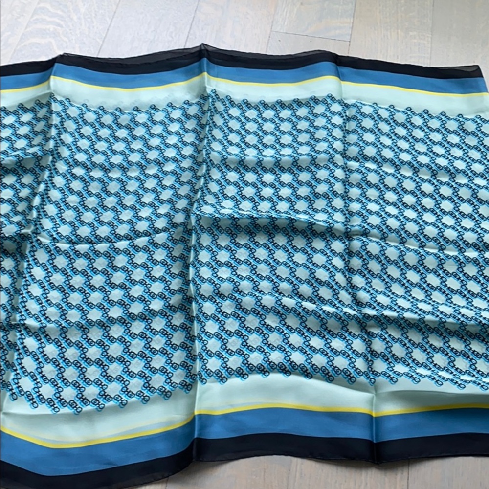 Jimmy choo 100% silk scarf